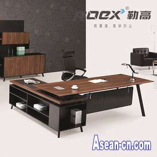 鋁合金通風(fēng)板的表面處理與機(jī)械五金加工在停車場(chǎng)設(shè)備設(shè)施中的應(yīng)用